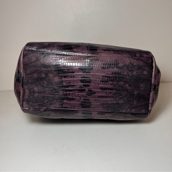 Miumiu Python Embossed 1993 Handbag - Picture 5 of 9